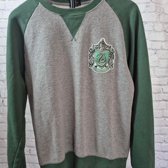 Warner Bros. Tops - Harry-potter Women's Green and Grey Sweatshirt